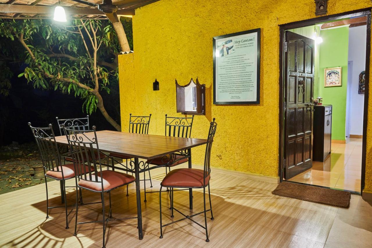קארג'אט 3Bhk Riverside Stay Reflektions By Livingstone מראה חיצוני תמונה